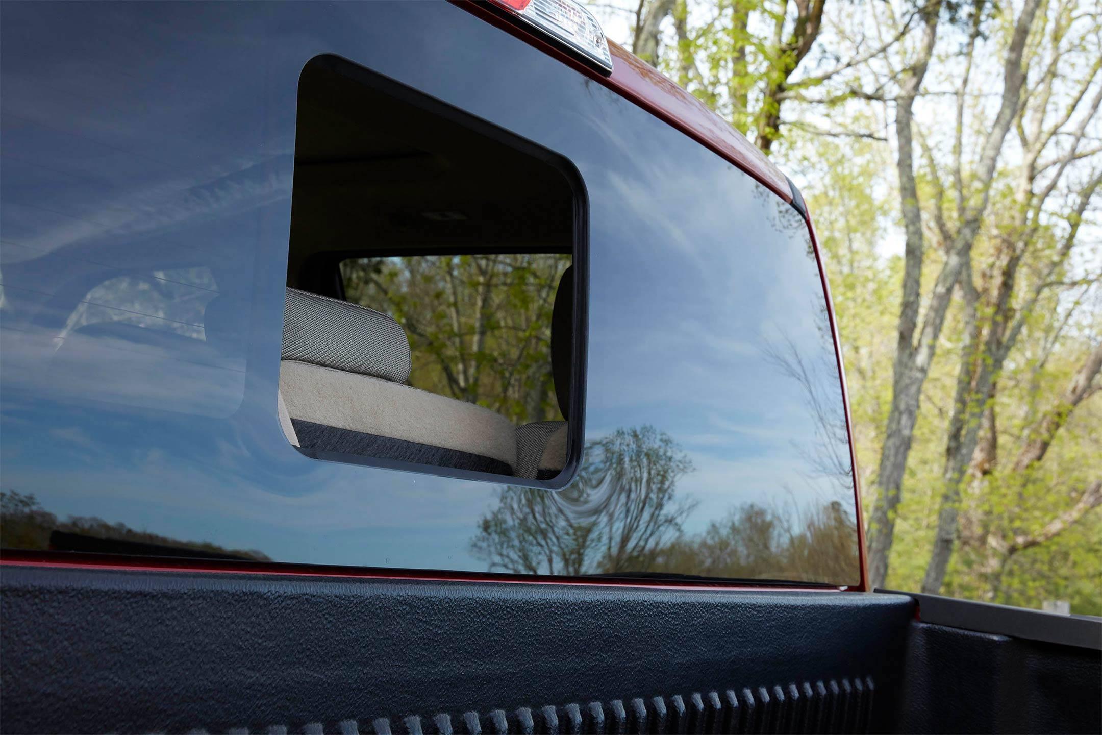 Power Back Window on 2019 Ford F-150 XLT SuperCrew from Cabot Ford Lincoln in St. John's, Newfoundland and Labrador (NL) Power Back Window on 2019 Ford F-150 XLT SuperCrew from Cabot Ford Lincoln in St. John's, Newfoundland and Labrador (NL)